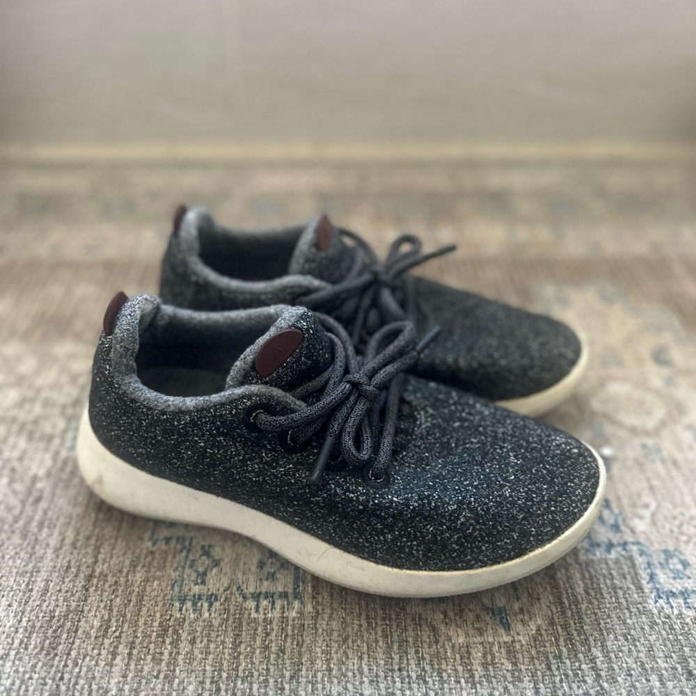 All Birds shoes. Size7 water-resistant sneakers
